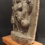Statua raffigurante Visnu