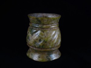 Antica scultura in giada - Cong