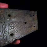 Antico specchio cinese in bronzo