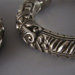 Coppia di bracciali indiani in argento
