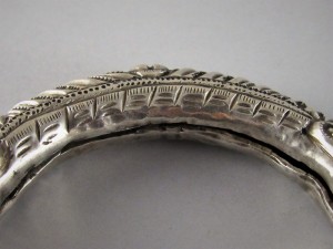 Coppia di bracciali indiani in argento