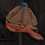 Gruppo di cinque cappelli da mandarino
