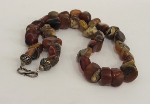 Collana di agate