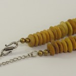 Collana di murrine con elemento dorato