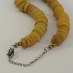 Collana di murrine con elemento dorato
