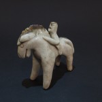 Coppia di cavalli in terracotta invetriata