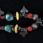Collana berbera in corallo e argenti