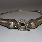 Collana rigida in argento