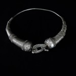 Collana rigida in argento