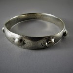 Antico bracciale tribale in argento