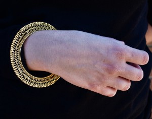 Bracciale indiano in argento dorato