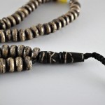 Antico rosario islamico in corallo nero - tasbih
