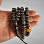 Antico rosario islamico in corallo nero - tasbih