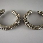 Coppia di bracciali indiani in argento