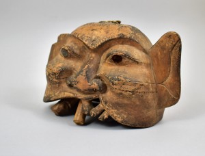 Antica maschera in legno laccato - Cina