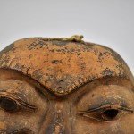 Antica maschera in legno laccato - Cina