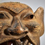 Antica maschera in legno laccato - Cina