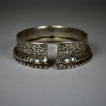 Antico bracciale indiano in argento