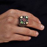 Antico anello in argento e pasta vitrea - Pashtun
